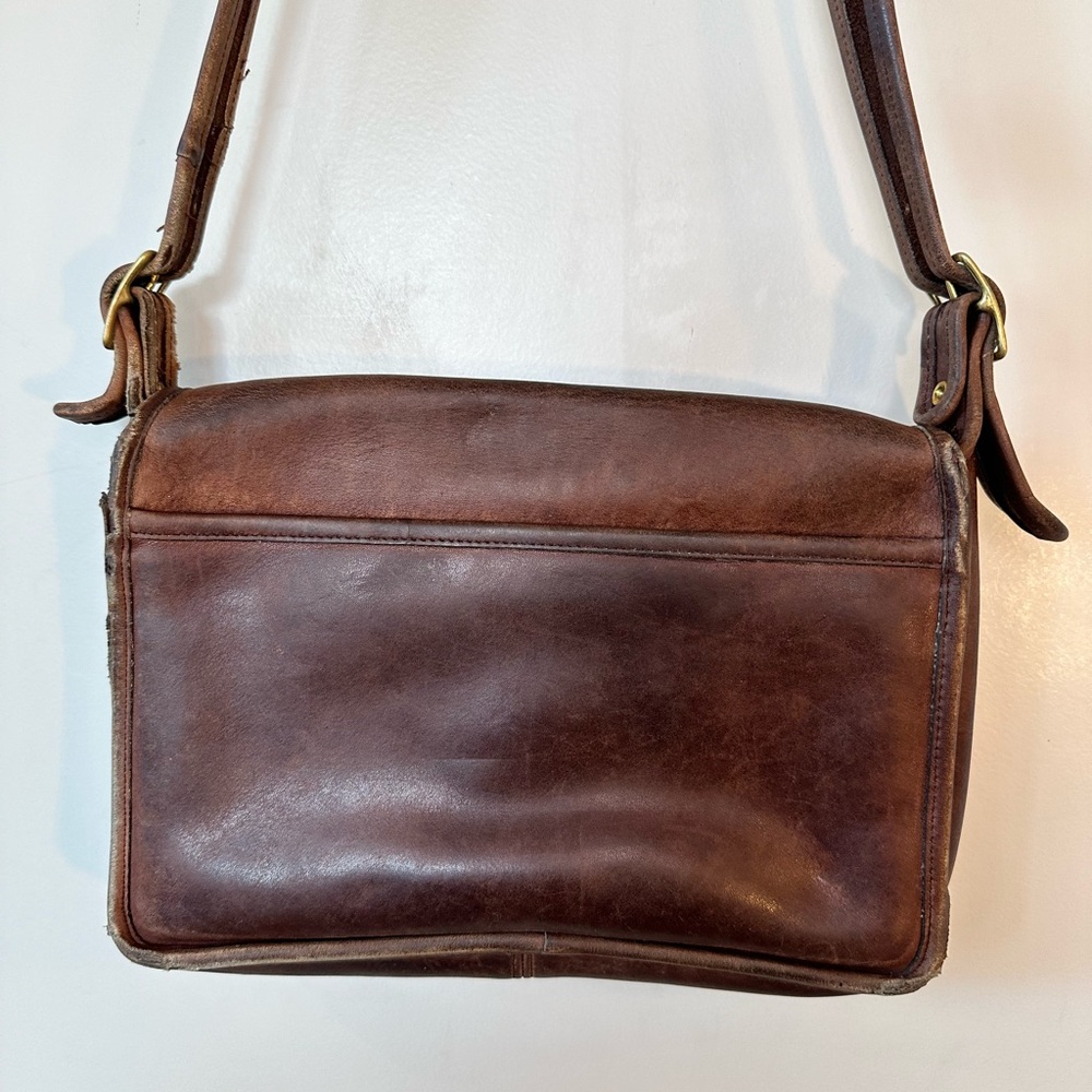 Vintage Coach Legacy Flap Turnlock Adjustable Crossbody Brown Leather Bag - Picture 14 of 16